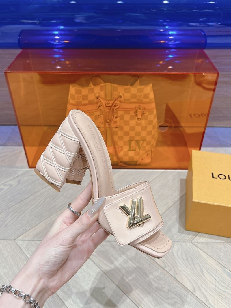 Louis Vuitton Slippers